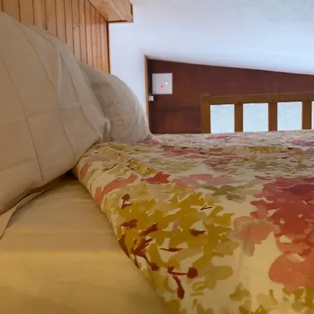 Monolocale Vista Cervino 아파트 브루일서비니아